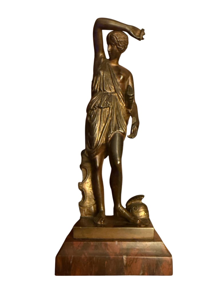 Wounded Amazone in Bronze, Grand Tour
