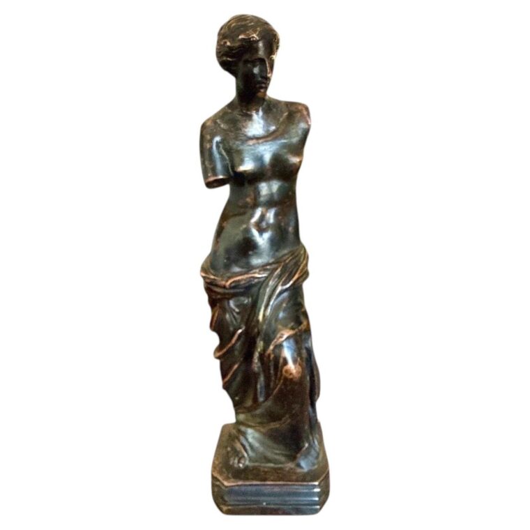 Bronze Figure of the Venus de Milo, France, circa 1900