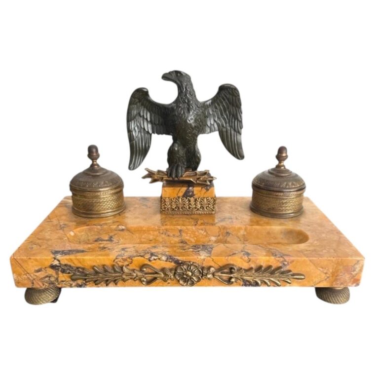 French First Empire Inkstand with Eagle in  Bronze on Siena Marble, circa 1810